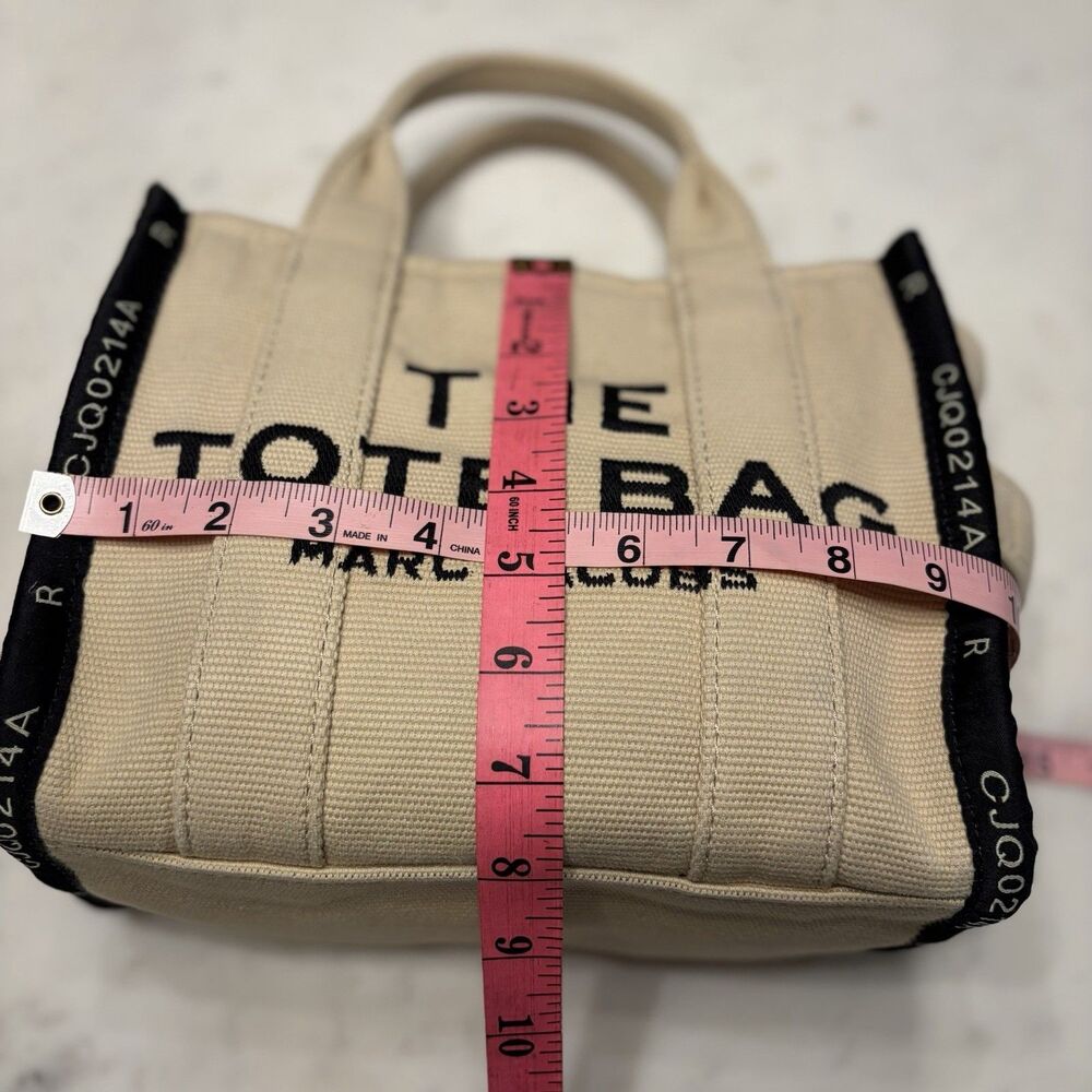 Marc Jacobs The Jacquard Small Tote Bag Warm Sand Beige Crossbody M0017025 - Picture 3 of 16